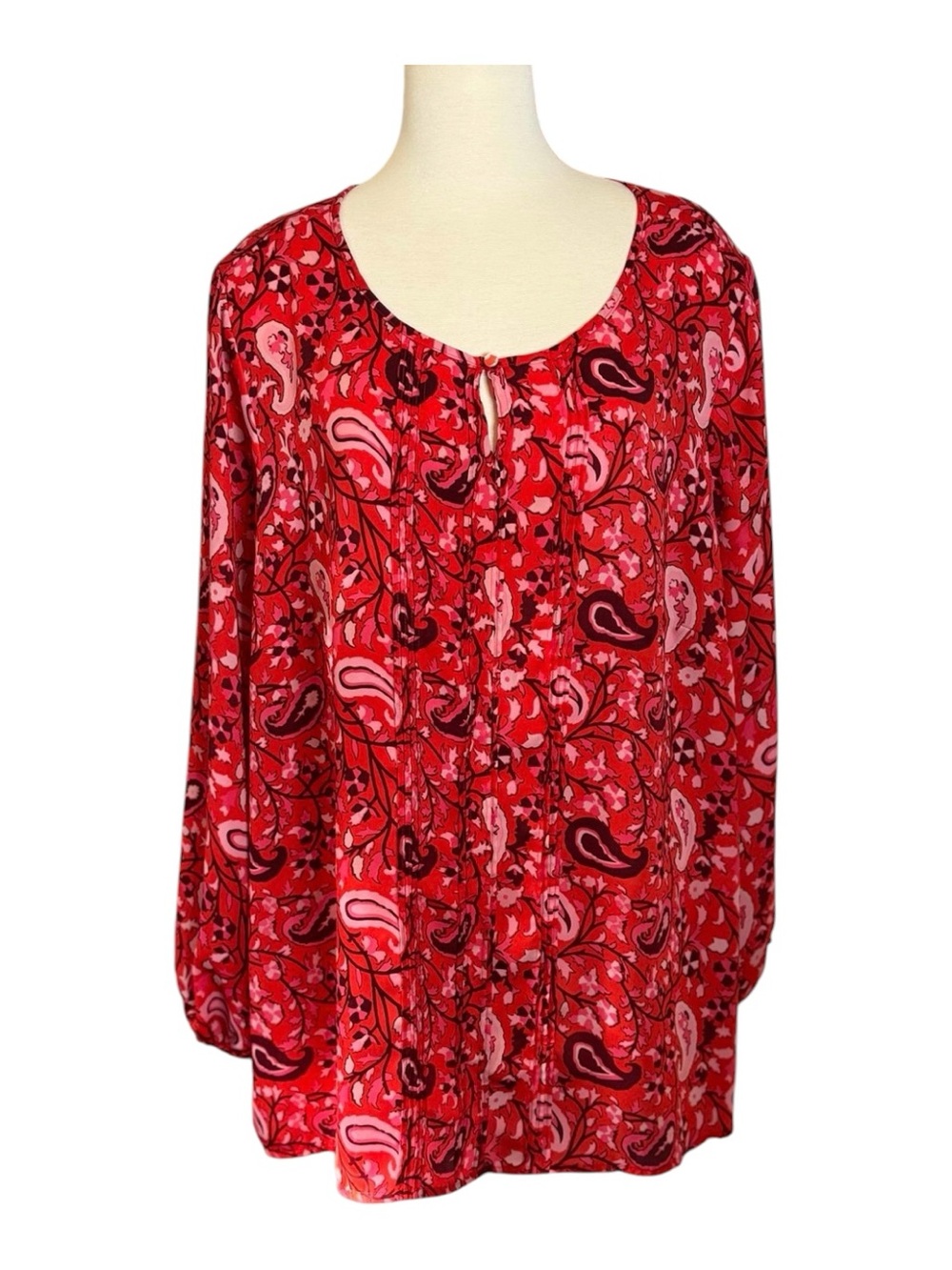 Liz Claiborne Red Paisley Scoop Neck Tunic - Picture 1 of 7